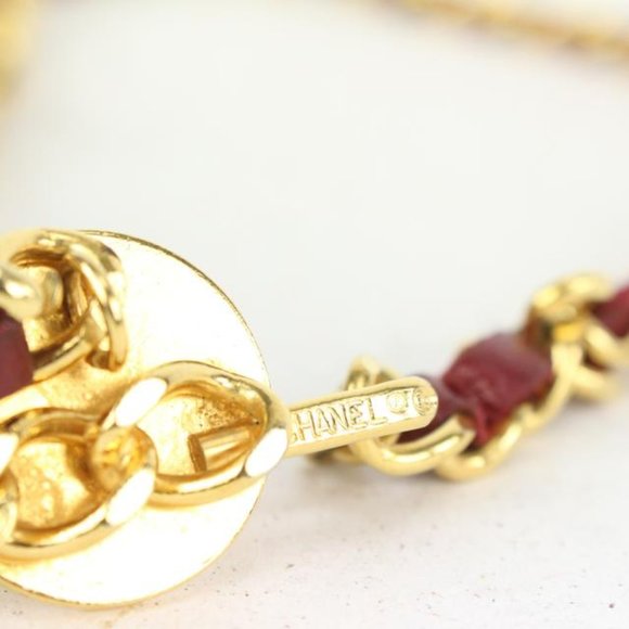 Chanel Red x Gold Interlaced CC Logo Triple Chain main image 10